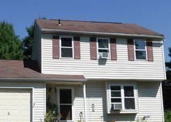 Pre-foreclosure Listing in NEW HAMPSHIRE LN DOWNINGTOWN, PA 19335