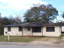 Pre-foreclosure in  N D ST Pensacola, FL 32501