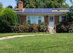 Pre-foreclosure Listing in GLEN VIEW DR CLINTON, MD 20735