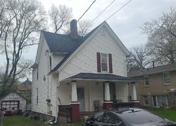 Pre-foreclosure in  44TH ST Rock Island, IL 61201