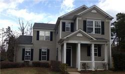 Pre-foreclosure in  FIRST RUN CT Charlotte, NC 28215