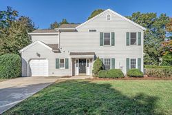 Pre-foreclosure Listing in FOX CHASE LN CHARLOTTE, NC 28269