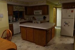 N Thornham Cir Nw, Canton OH