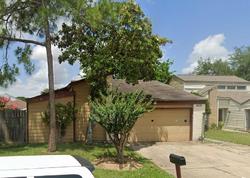 Pre-foreclosure in  WILLOW BEACH DR Houston, TX 77072