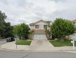 Pre-foreclosure in  SAINT THOMAS DR Oak Park, CA 91377