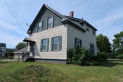 Pre-foreclosure Listing in WESTERN AVE WATERVILLE, ME 04901