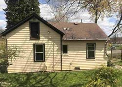 Pre-foreclosure in  JOURDAIN LN Green Bay, WI 54301