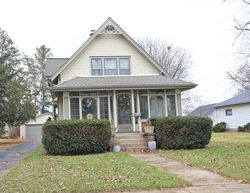 Pre-foreclosure Listing in LINCOLN AVE MUKWONAGO, WI 53149