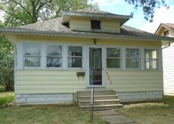 Pre-foreclosure in  KIRKWOOD AVE Waterloo, IA 50701