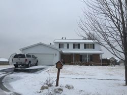 Pre-foreclosure in  KENMORE AVE Aurora, IL 60505