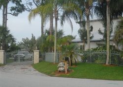Pre-foreclosure in  SW ASHBY LN Palm City, FL 34990