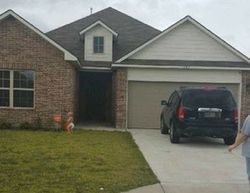 Pre-foreclosure in  GOLDEN LAKE DR Rayne, LA 70578