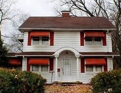 Pre-foreclosure in  FRANCIS ST Jackson, MI 49203