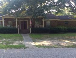 Pre-foreclosure in  PONCE DE LEON DR E Saraland, AL 36571