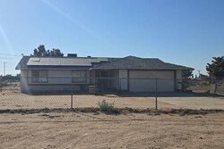 Pre-foreclosure in  DELMAR AVE Hesperia, CA 92345