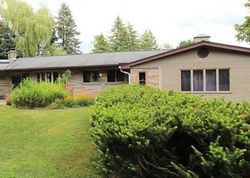 Pre-foreclosure in  PASTURE LN Meriden, CT 06451