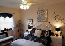 Pre-foreclosure in  REDWOOD LN Miller Place, NY 11764