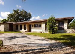 Pre-foreclosure in  NE 197TH ST Miami, FL 33180