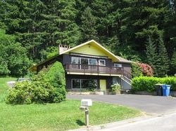 Pre-foreclosure in  WALLACE RD Chehalis, WA 98532