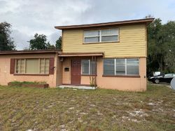  W Summit St, Apopka FL