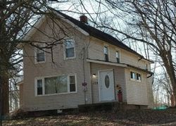 Pre-foreclosure Listing in 24TH ST SE MASSILLON, OH 44646