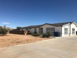 Pre-foreclosure Listing in LUCILLA RD APPLE VALLEY, CA 92308