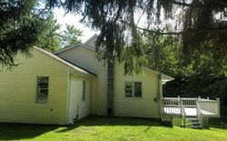 Pre-foreclosure Listing in VARVILLE RD PETERSBURG, NY 12138