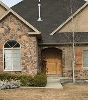 Pre-foreclosure in  E EIGHT IRON CT Saratoga Springs, UT 84045