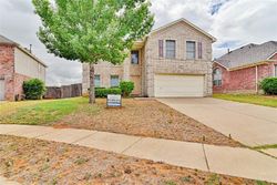 Pre-foreclosure in  REDBROOK LN Fort Worth, TX 76140
