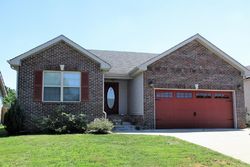 Shelton Cir, Clarksville TN
