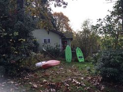 Pre-foreclosure in  NE WIGGINS RD Bainbridge Island, WA 98110