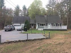 Pre-foreclosure Listing in GRANT RD NEWMARKET, NH 03857