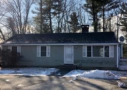 Pre-foreclosure Listing in MOODY ST BYFIELD, MA 01922