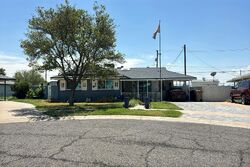 Pre-foreclosure in  W ASHLAND AVE Phoenix, AZ 85009