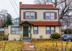 Pre-foreclosure in  AUGUR ST Hamden, CT 06517