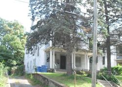 Pre-foreclosure Listing in IDYLWOOD AVE WATERBURY, CT 06705