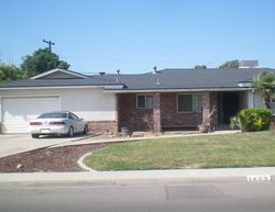 Pre-foreclosure Listing in GREENWOOD AVE SANGER, CA 93657