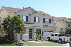 Pre-foreclosure in  ROBARDS WAY Murrieta, CA 92562