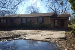 Pre-foreclosure in  NW 2ND ST England, AR 72046