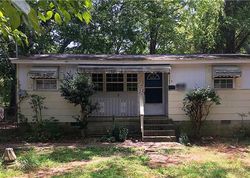  Pinckney St, York SC