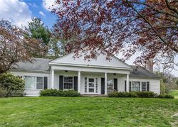 Pre-foreclosure in  SUNSET DR Chappaqua, NY 10514