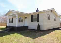 Pre-foreclosure Listing in STAGE RD CONCORD, VA 24538