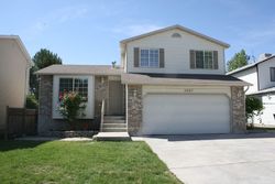 Pre-foreclosure Listing in W SHOOTING STAR AVE WEST JORDAN, UT 84081