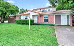  Laura Ln, Dallas TX