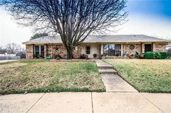 Pre-foreclosure in  SHADY TURF DR Bedford, TX 76022