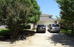 Pre-foreclosure Listing in BARBERINI DR GRAND PRAIRIE, TX 75052