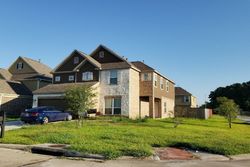 Pre-foreclosure in  GREENMESA DR Houston, TX 77044