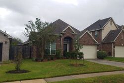 Pre-foreclosure in  BRISTOL POINT LN Tomball, TX 77377