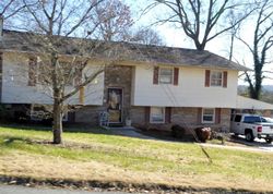  Royal Dr, Kingsport TN