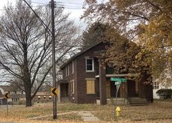 Pre-foreclosure in  BUCKBEE ST Rockford, IL 61104